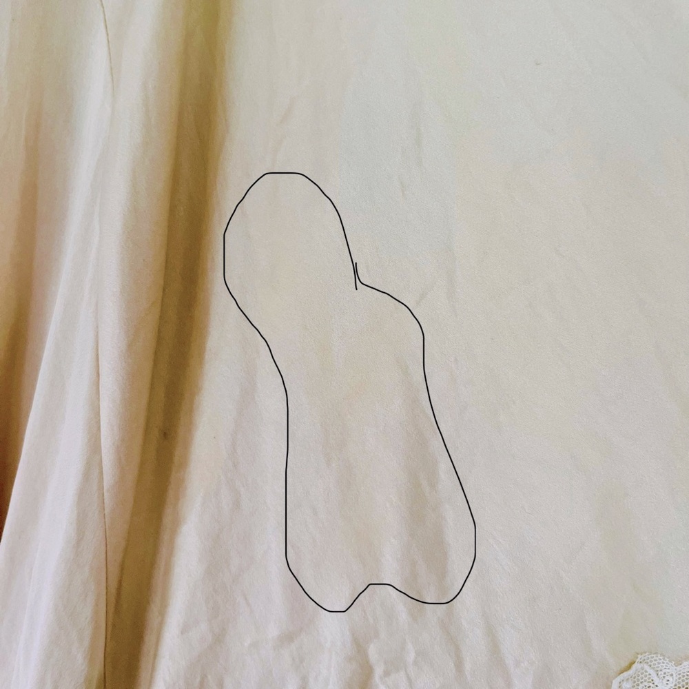 Elegant Cream Lace Trim 100% Silk Robe - Picture 8 of 8